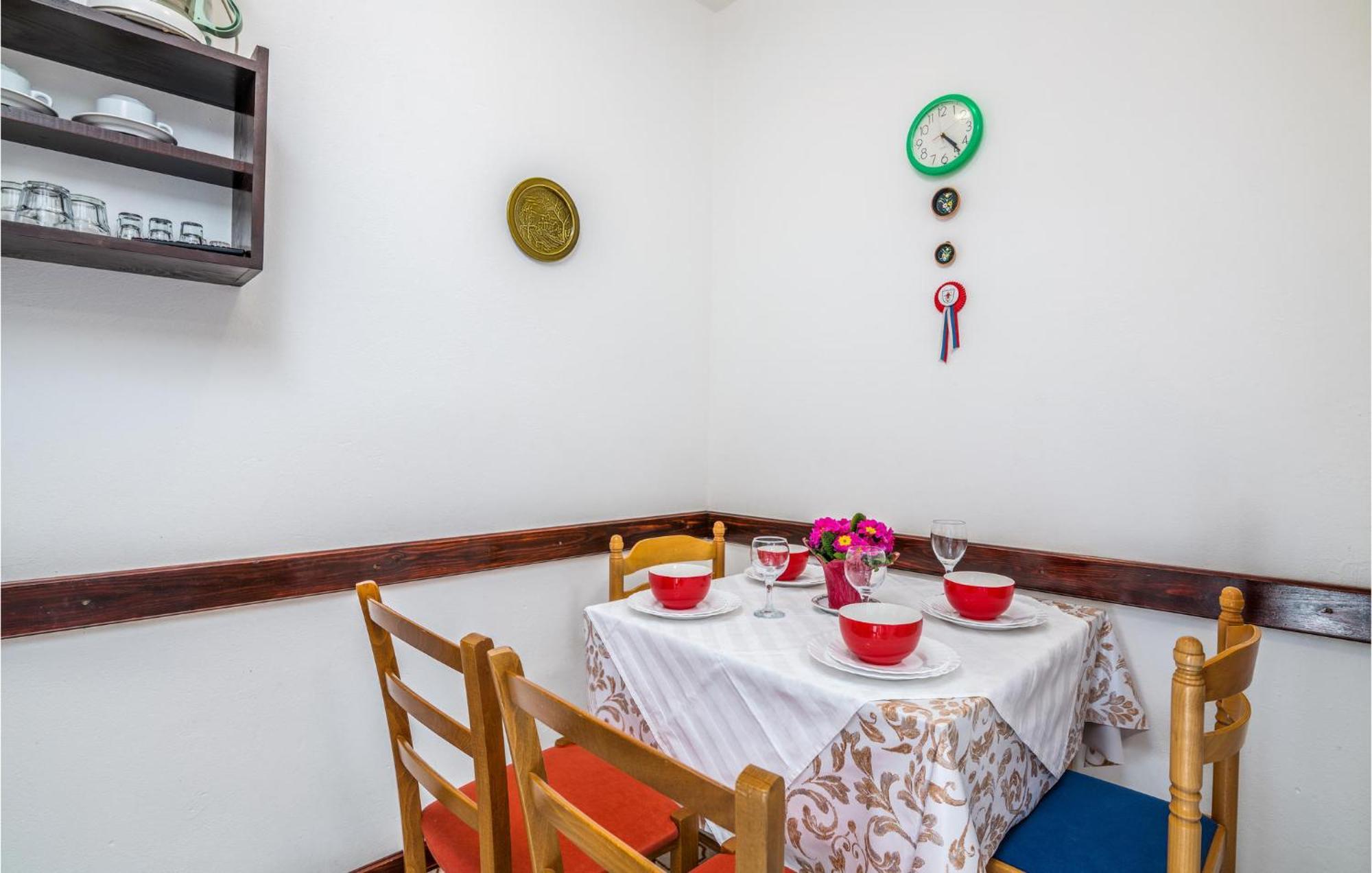 Nice Apartment In Silo With Kitchen Buitenkant foto